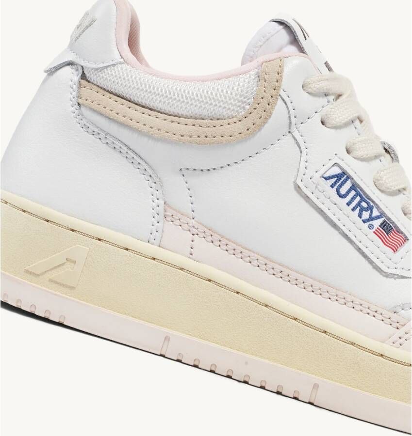 Autry Retro Tennis Style Sneakers White Dames