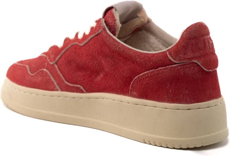 Autry Rode Gum Medalist Lage Suède Sneakers Red Dames