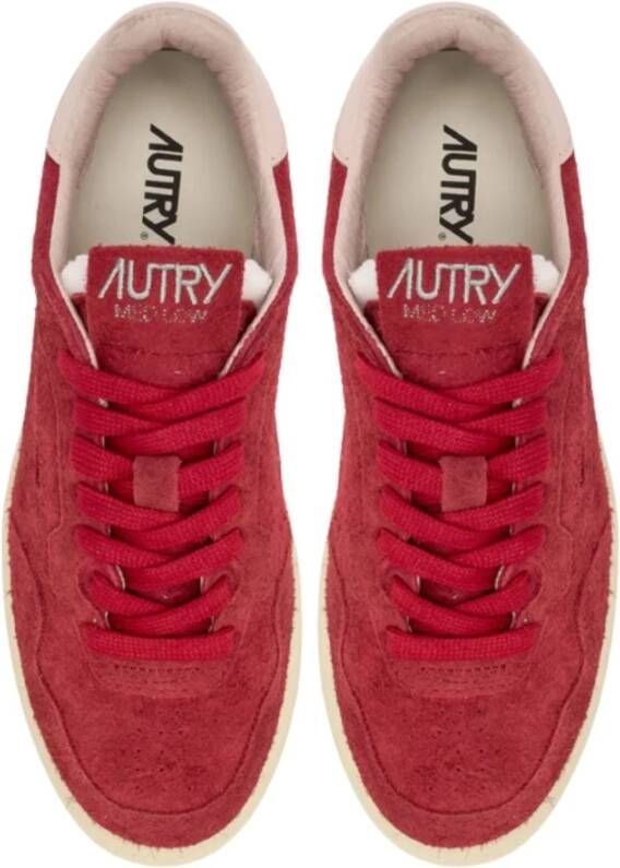 Autry Rode Platte Sneakers Urban Stijl Red Dames