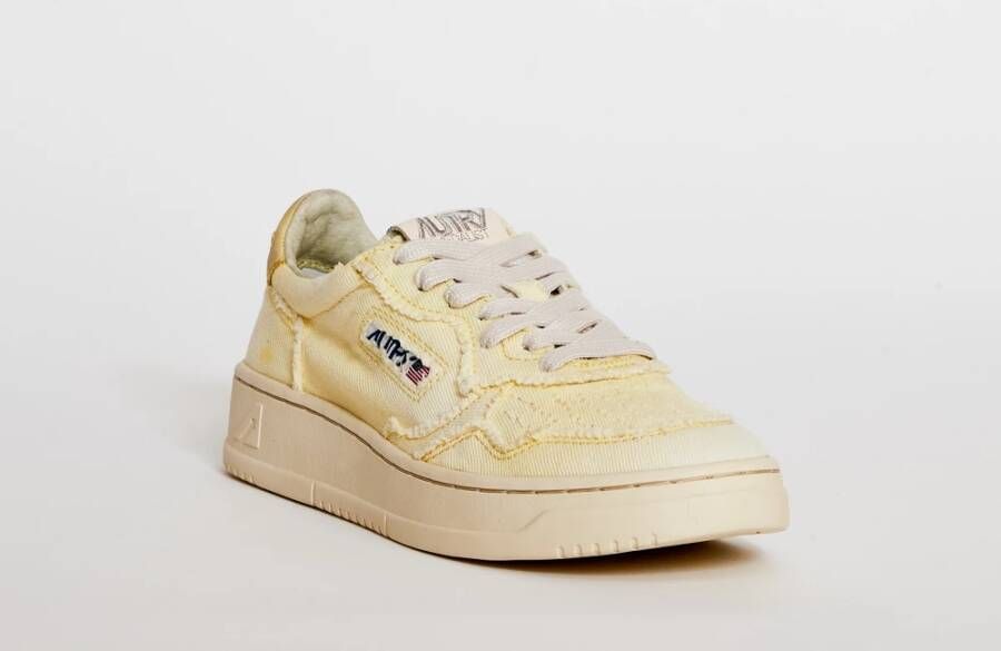 Autry Sneakers Geel Dames