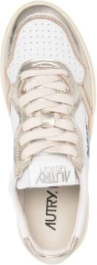 Autry Platinum Sneakers Kleur: Zilver Grijs Dames