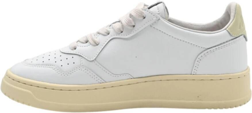 Autry Sneakers in wit en groen White Dames