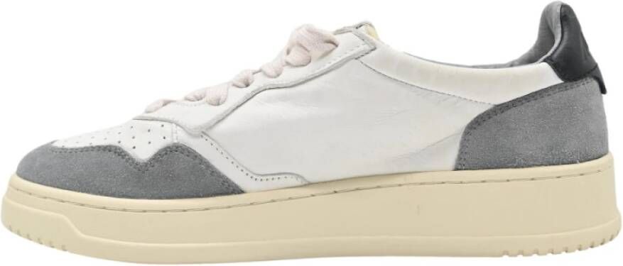 Autry Sneakers Low Man Goat Suede White Heren