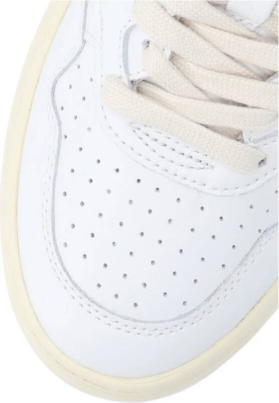 Autry Witte Leren Lage Sneakers Wit Dames