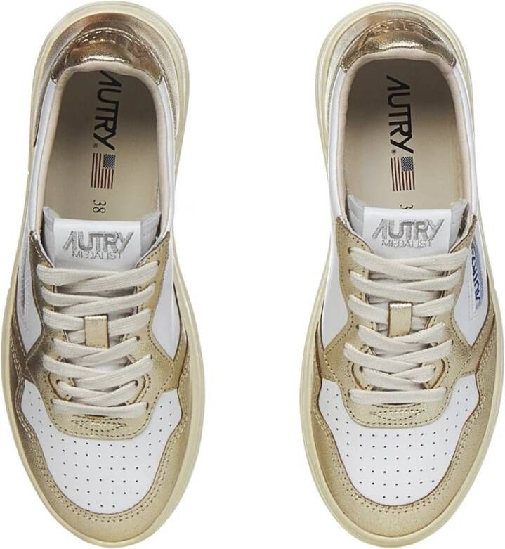 Autry Witte Leren Sneakers met Gouden Inzetstukken Wit Dames