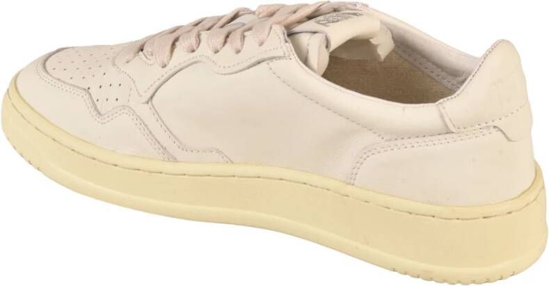 Autry Cloud White Low-Top Sneakers Wit Dames