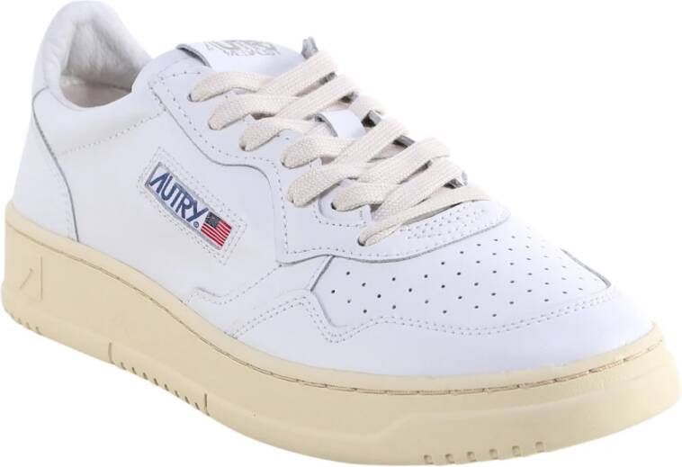 Autry Witte Leren Veterschoenen Ss23 Wit Heren