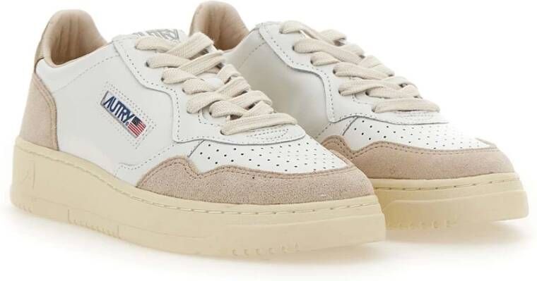 Autry Stijlvolle Low Top Sneakers White Dames