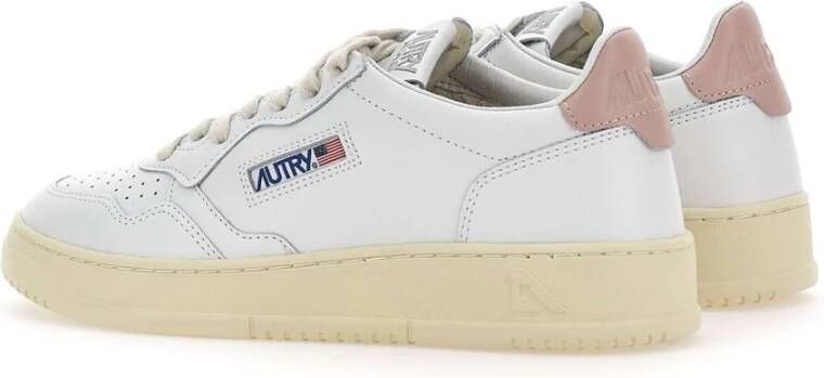 Autry Stijlvolle Low Top Sneakers White Dames