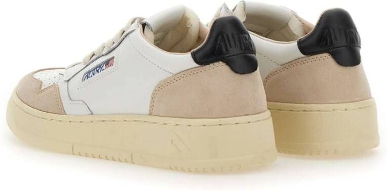 Autry Stijlvolle Sneakers voor Dagelijks Gebruik Beige Dames