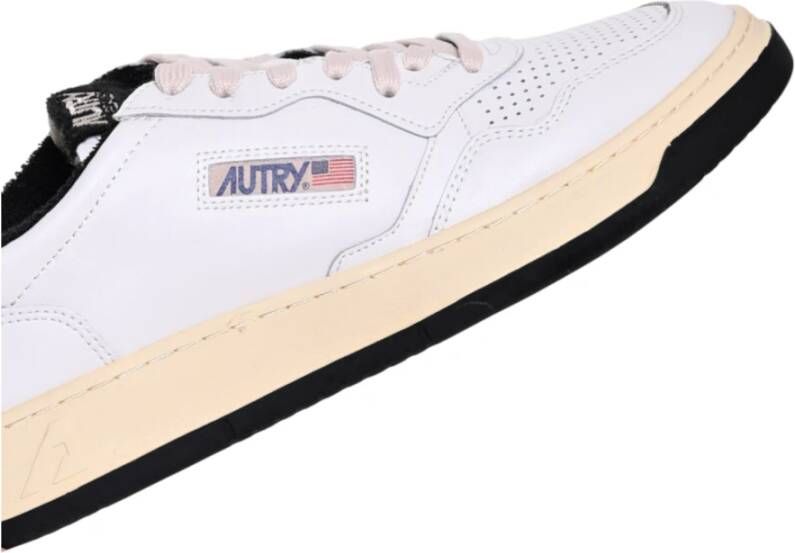 Autry Stijlvolle Sneakers voor Mannen Beige Heren