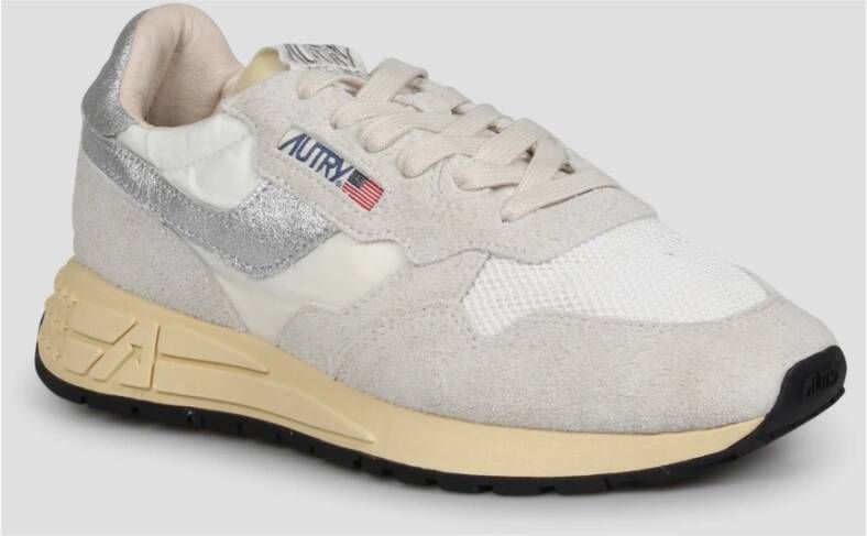 Autry Suède Lage Sneakers met Nylon Inzetstukken Gray Dames