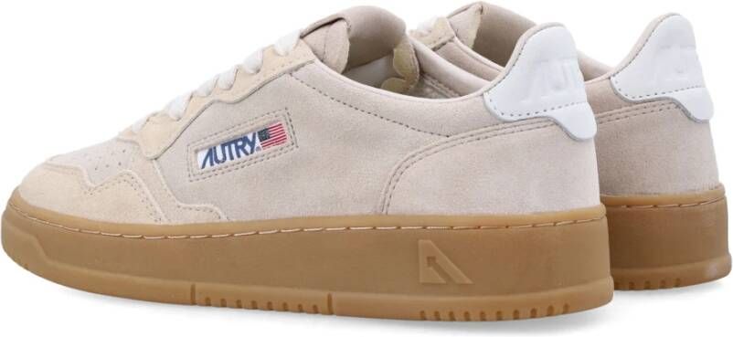 Autry Suède Leren Lage Sneakers Beige Dames