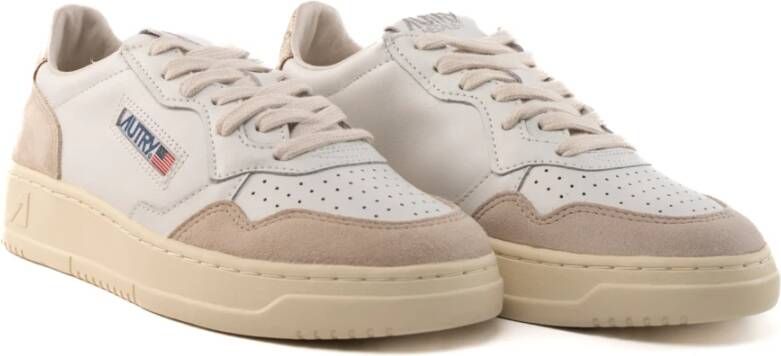 Autry Wit Goud Medalist Lage Leren Sneakers White Dames