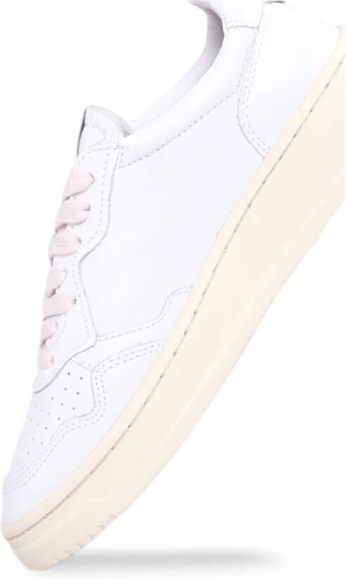 Autry Witte Leren Lage Sneakers White Dames