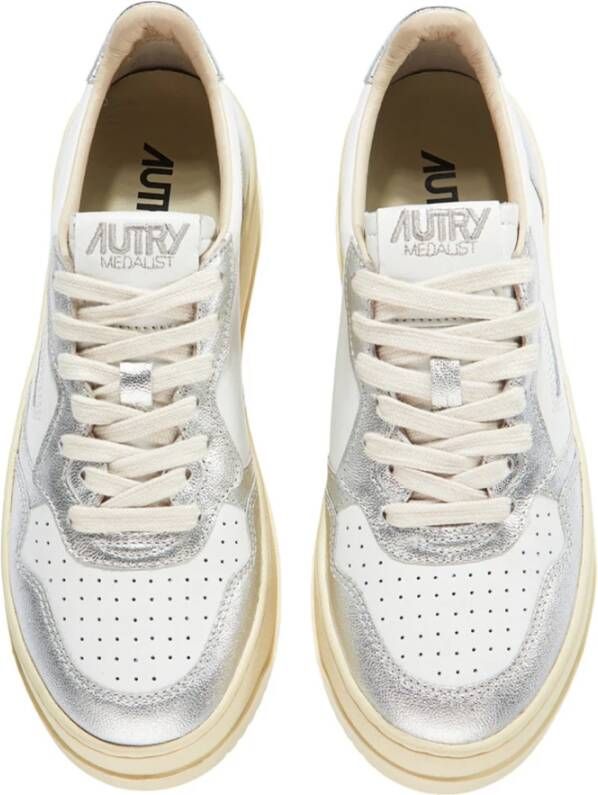 Autry Witte Leren Platform Sneakers Gray Dames