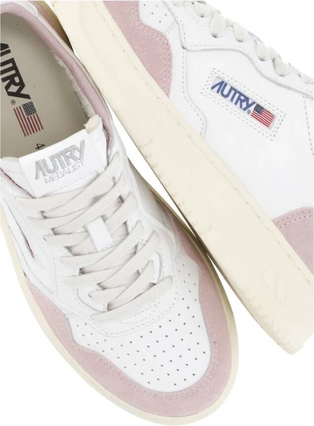 Autry Witte Leren Sneakers met Ademende Details White Dames