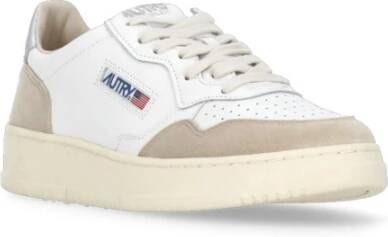 Autry Witte Leren Sneakers met Contrasterende Details White Dames