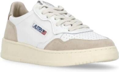 Autry Witte Leren Sneakers met Contrasterende Details White Dames