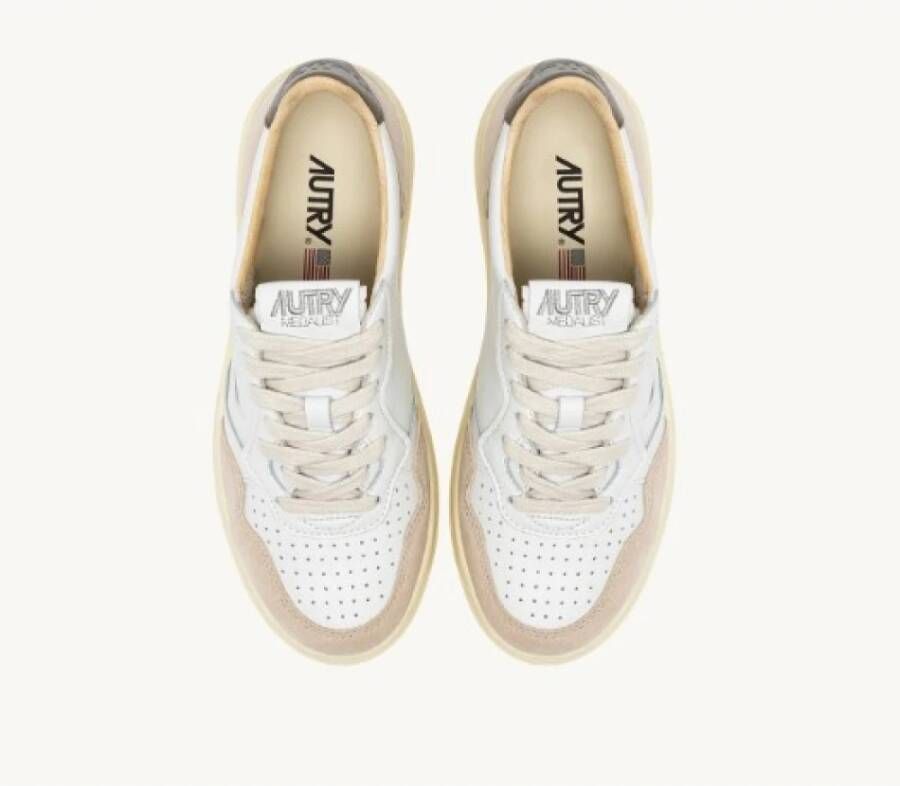 Autry Witte leren sneakers met donkergroene hiel White Heren