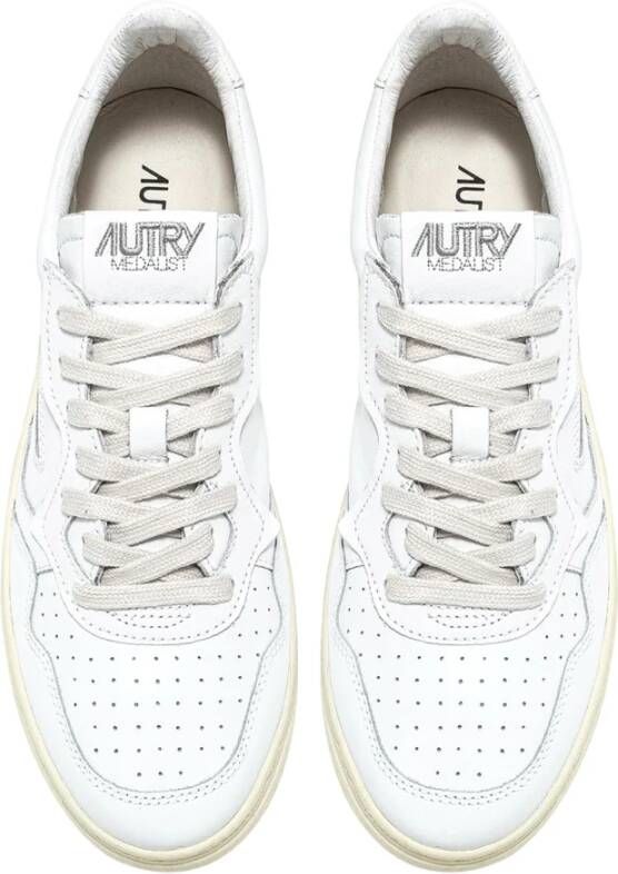 Autry Witte leren sneakers met geborduurd label White Heren