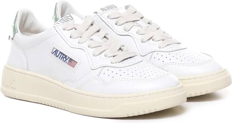 Autry Witte Leren Sneakers met Gelaagde Inzetstukken White Dames