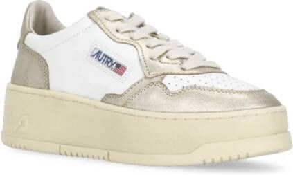 Autry Witte Leren Sneakers met Geperforeerde Details White Dames