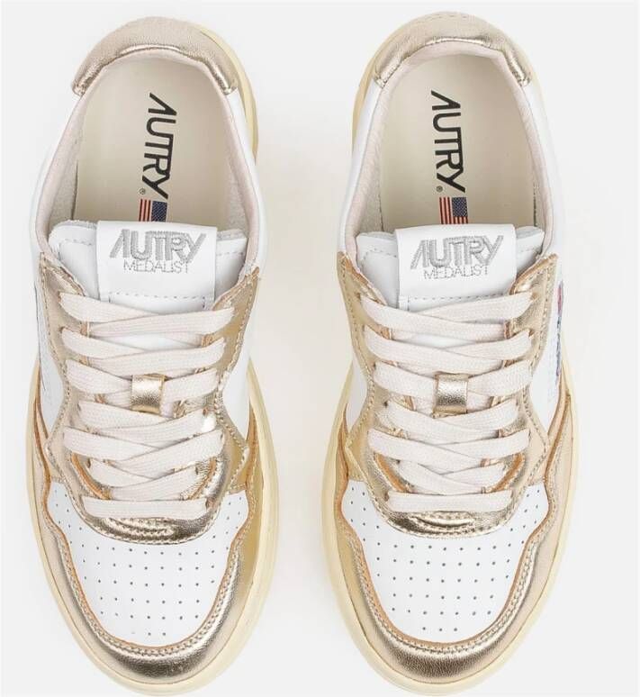 Autry Witte Leren Sneakers met Gouden Details White Dames