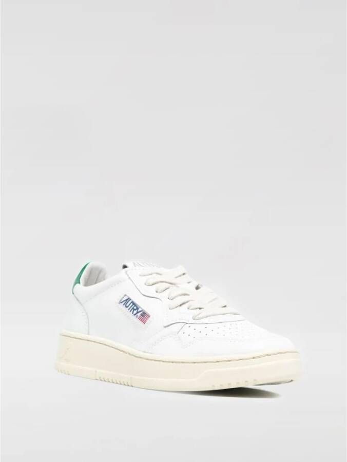 Autry Witte Leren Sneakers met Groen Detail White Dames