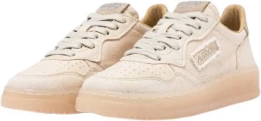 Autry Witte Leren Sneakers met Zilveren Detail White Dames