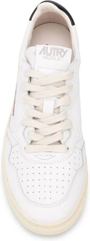 Autry Witte platte schoenen Medalist Pelle White Heren