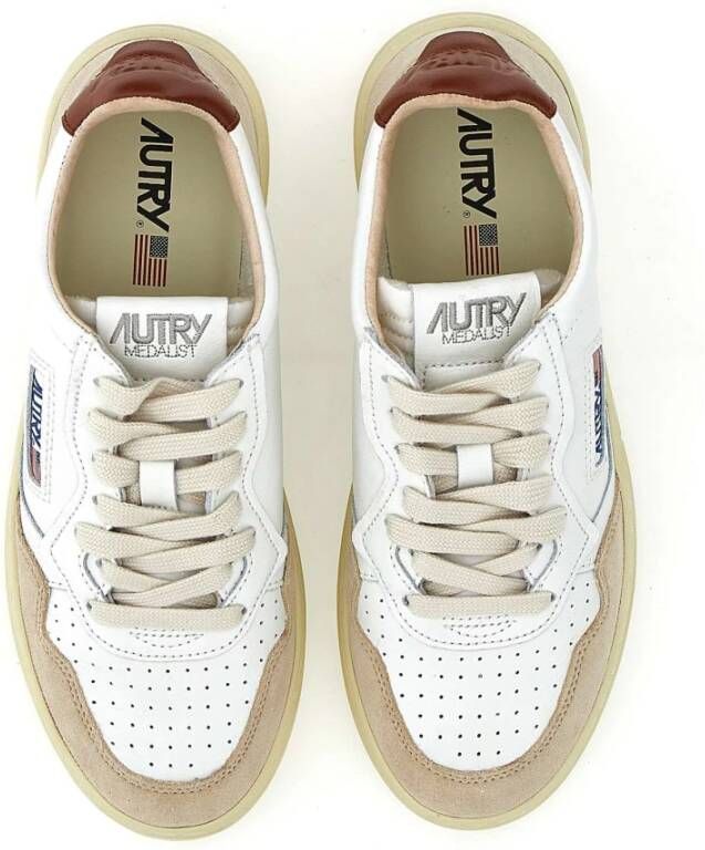 Autry Witte Sneakers voor Casual Chic Stijl White Dames