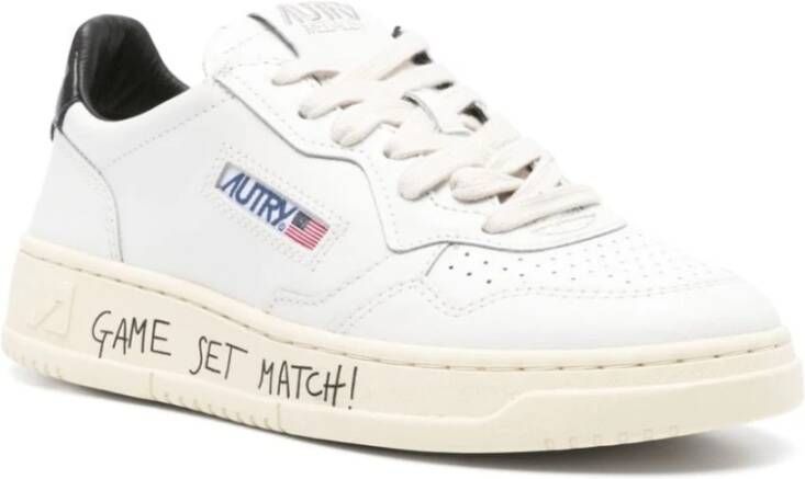 Autry Witte Sneakers voor een Stijlvolle Look White Dames