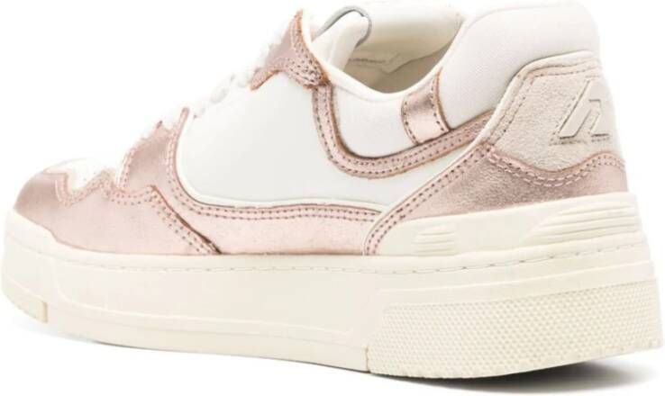 Autry Witte Sneakers voor Stijlvolle Vrouwen Beige Dames