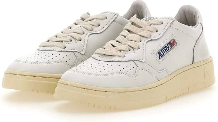 Autry Witte Sneakers White Dames