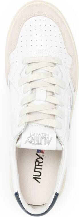 Autry Witte Suède Platte Schoenen White Heren