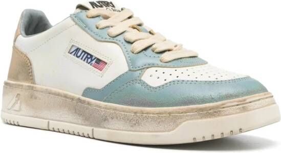 Autry Witte Veterschoenen met Logo Patch Multicolor Dames