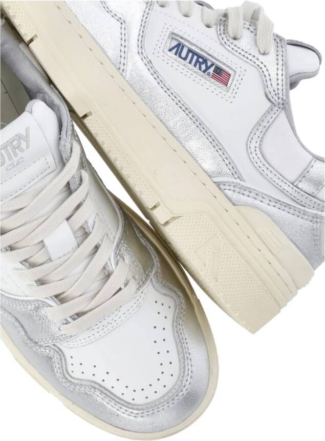 Autry Zilveren Leren Sneakers met Logodetails Gray Dames