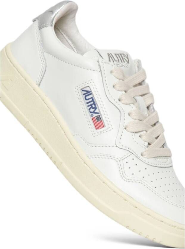 Autry Zilveren Tab Leren Schoenen White Dames