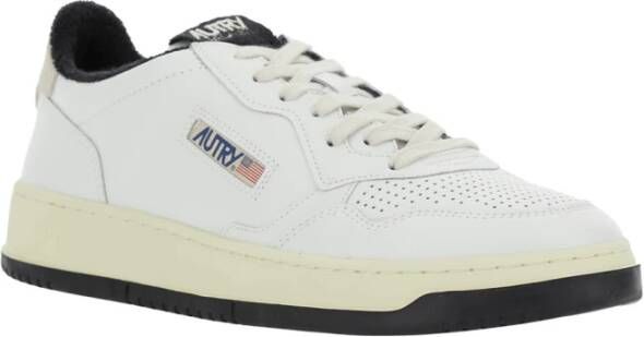 Autry Zwarte en witte lage sneakers White Heren