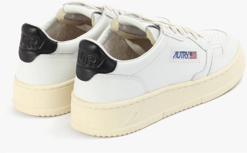 Autry Zwarte Leren Lage Sneakers White Dames