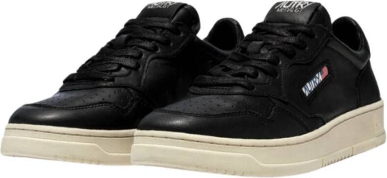 Autry Zwarte platte schoenen Medalist sneakers Black Dames