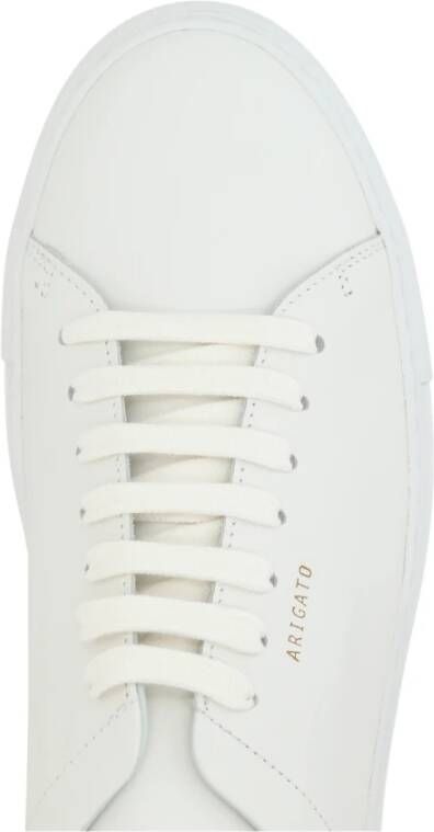 Axel Arigato Witte lage leren sneakers met zwarte hiel White Heren