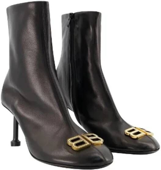 Balenciaga Leather boots Black Dames