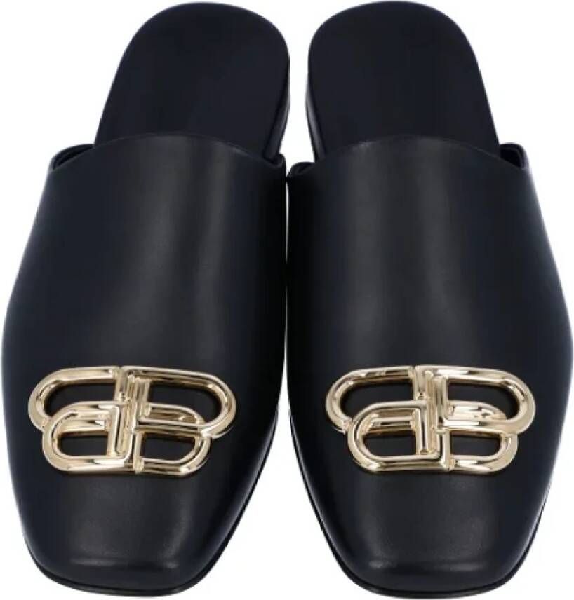 Balenciaga Leather sandals Black Dames