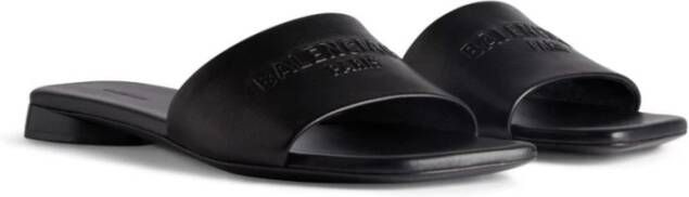 Balenciaga Logo Platte Leren Sandalen Vrouwen Black Dames