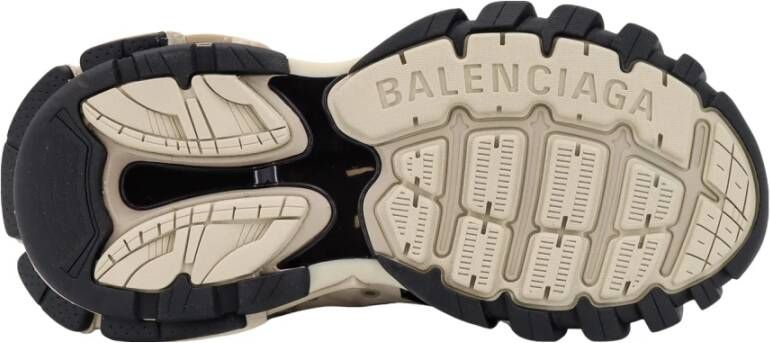 Balenciaga Mesh Sneakers met Rubberen Zool Beige Dames