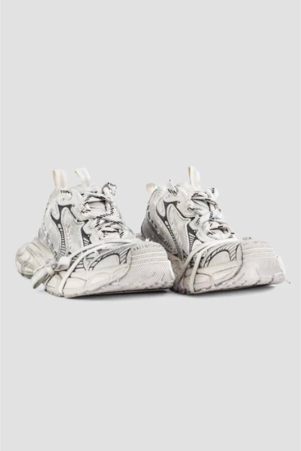 Balenciaga Ripped Effect Sneakers Beige Model White Heren