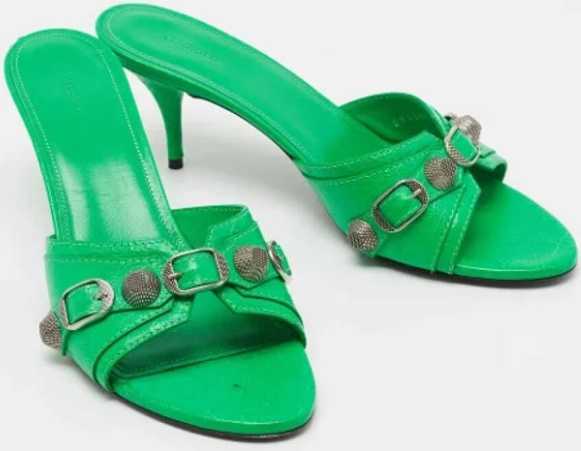 Balenciaga Vintage Pre-owned Leather sandals Green Dames