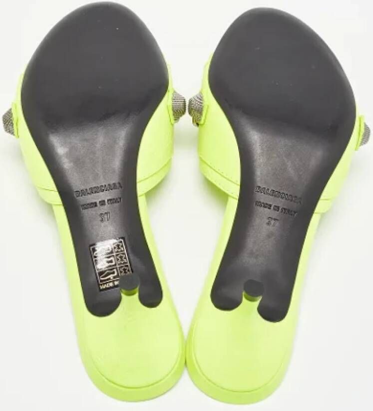 Balenciaga Vintage Pre-owned Leather sandals Green Dames